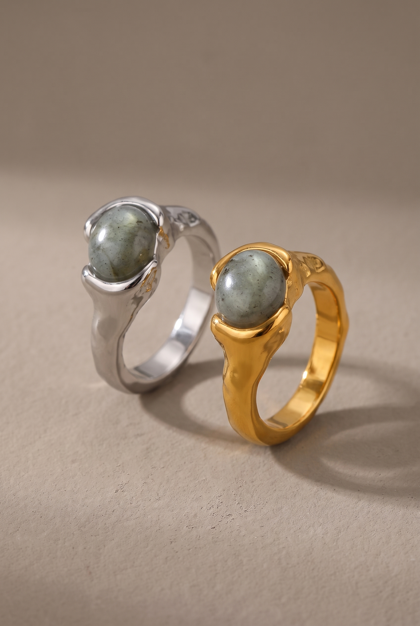 DropIQ hammered grey stone ring in gold and silver
