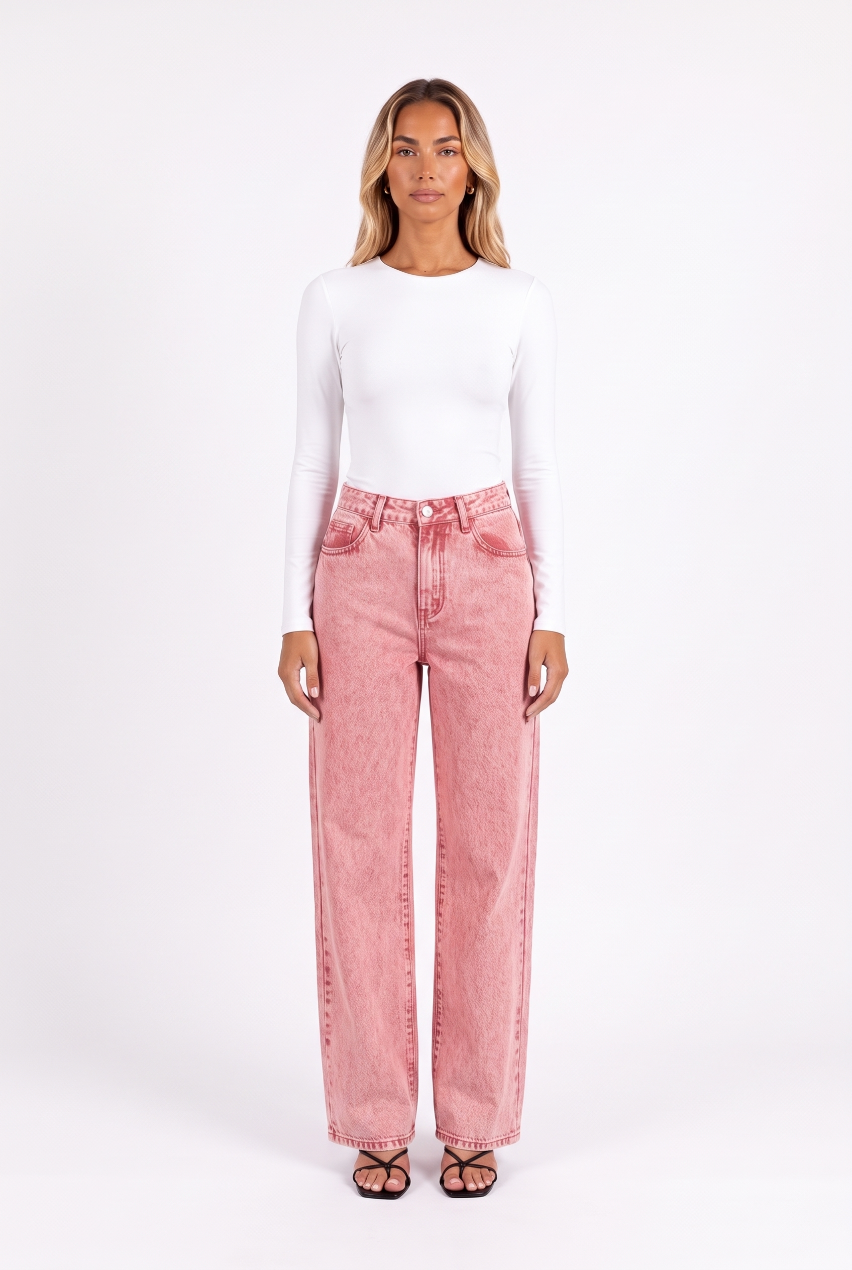 Wide straight-leg jeans in Pink — front